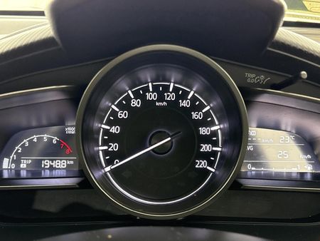 2017-Mazda-2-15-Individual-5-dr_2