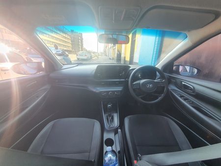 2022-Hyundai-i20-14-Motion-Auto_9