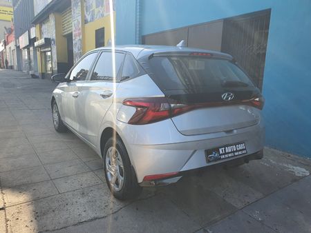 2022-Hyundai-i20-14-Motion-Auto_4