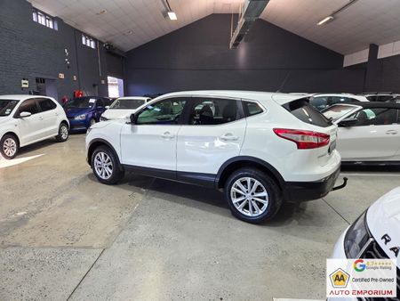 2017-Nissan-Qashqai-12T-Acenta-Auto_7