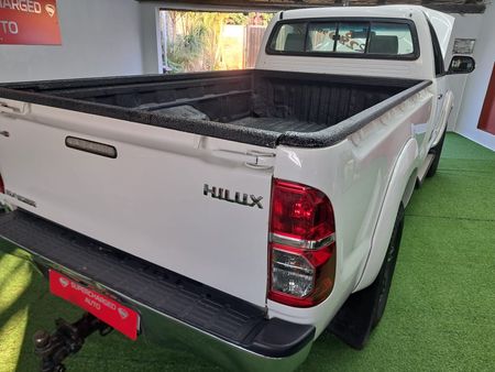 2014-Toyota-Hilux-30-D-4D-Raider-Raised-Body-Single-Cab_10