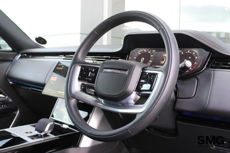 2026-Land-Rover-Range-Rover-44-HSE_15