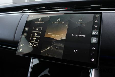 2026-Land-Rover-Range-Rover-44-HSE_16