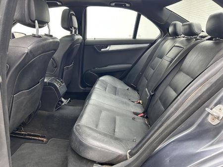 2011-Mercedes-Benz-C-Class-C-180-BE-Elegance-Auto_11