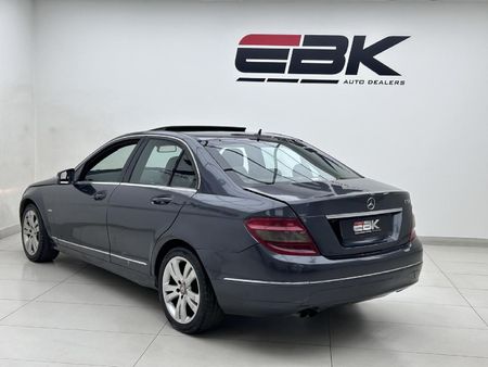 2011-Mercedes-Benz-C-Class-C-180-BE-Elegance-Auto_3