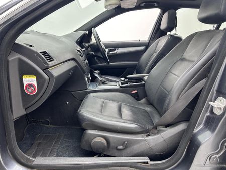2011-Mercedes-Benz-C-Class-C-180-BE-Elegance-Auto_6