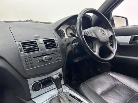 2011-Mercedes-Benz-C-Class-C-180-BE-Elegance-Auto_7