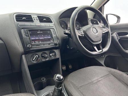 2019-Volkswagen-Polo-GP-14-Comfortline_7
