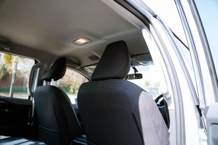 2026-Toyota-Hilux-28-GD-6-Raider-4x4-Auto-Double-Cab_13