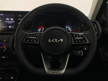 2025-Kia-Sonet-15-EX-Auto_9