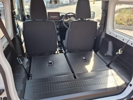 2026-Suzuki-Jimny-15-GLX-Auto_8