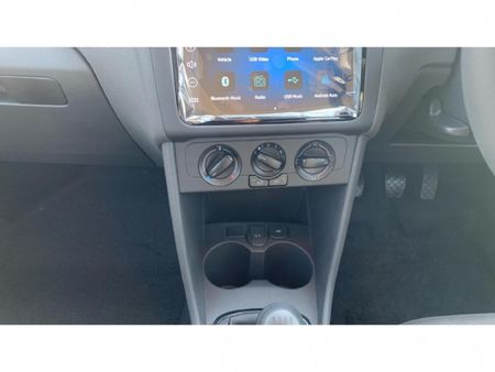 2026-Volkswagen-Polo-Vivo-14_19