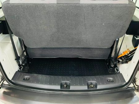 2019-Volkswagen-Caddy-Maxi-CrewBus-20-TDI_21