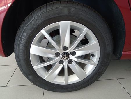 2025-Volkswagen-Polo-Vivo-14_12