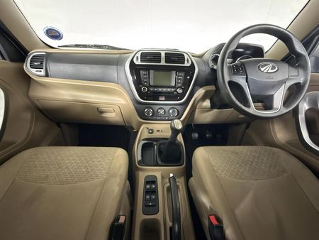 2020-Mahindra-TUV-300-15-TD-mHawk-7-seat_1