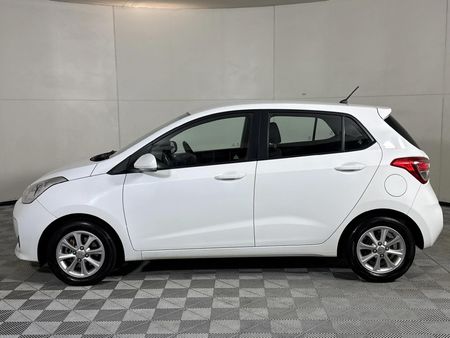 2019-Hyundai-Grand-i10-125-Fluid_16