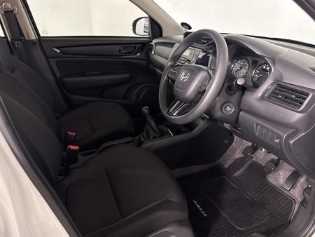 2024-Honda-Amaze-12-Trend_9