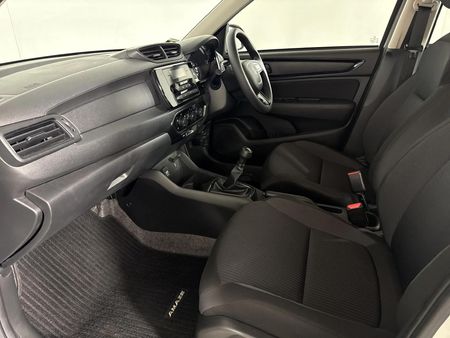 2024-Honda-Amaze-12-Trend_8