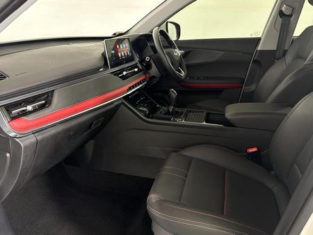 2025-Chery-Tiggo-4-Pro-15-LiT_8