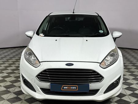 2017-Ford-Fiesta-10-EcoBoost-Titanium-Auto-5-dr_14