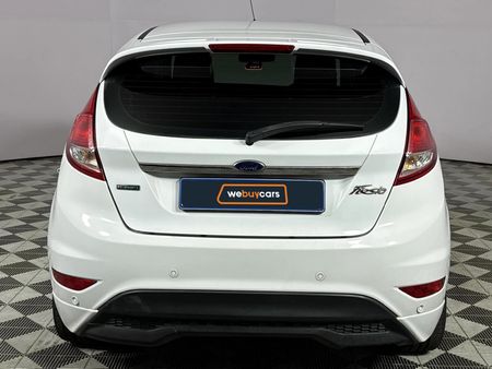 2017-Ford-Fiesta-10-EcoBoost-Titanium-Auto-5-dr_17