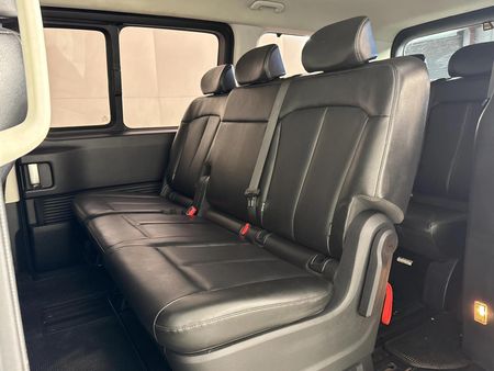 2022-Hyundai-Staria-22d-Elite-Auto_3