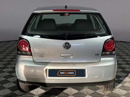 2013-Volkswagen-Polo-Vivo-16-Trendline-5-dr_17