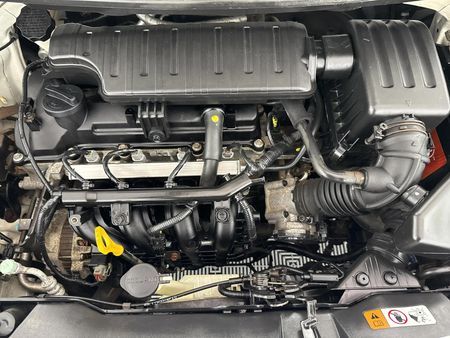 2014-Kia-Picanto-12-EX_13