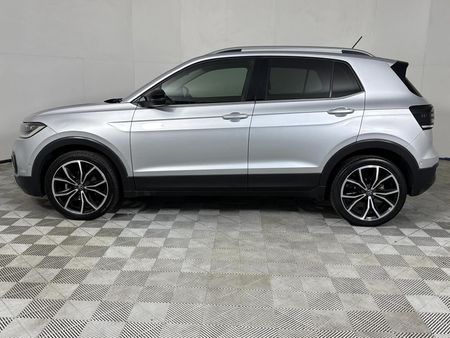 2022-Volkswagen-T-Cross-10-TSI-Highline-Auto_17
