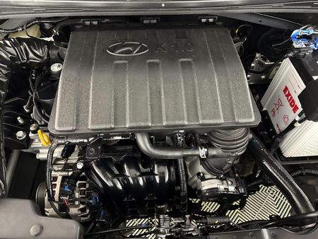 2024-Hyundai-Grand-i10-10-Motion_13
