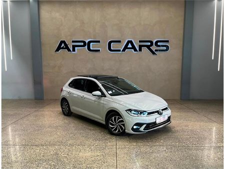 2024-Volkswagen-Polo-10-TSI-Life_0