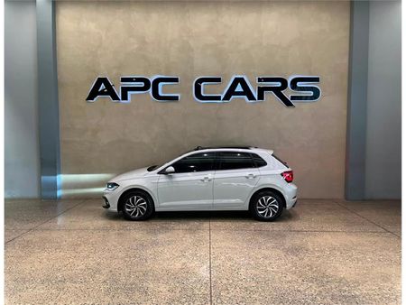 2024-Volkswagen-Polo-10-TSI-Life_3