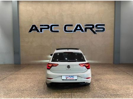 2024-Volkswagen-Polo-10-TSI-Life_4