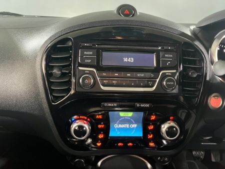 2015-Nissan-Juke-16-Acenta_10