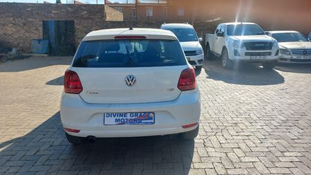 2016-Volkswagen-Polo-12-TSI-Comfortline-81kWPetrolManual_13