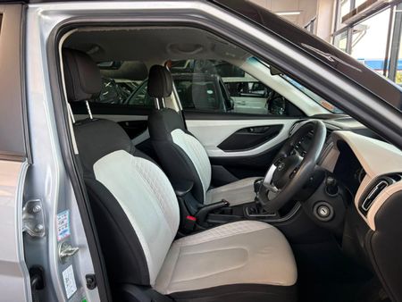 2021-Hyundai-Creta-15-Premium_16