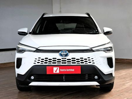 2025-Toyota-Corolla-Cross-18-XS-Hybrid_3