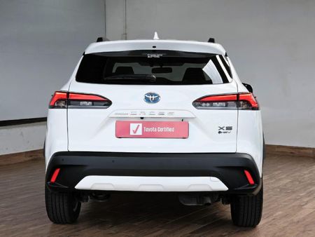 2025-Toyota-Corolla-Cross-18-XS-Hybrid_4