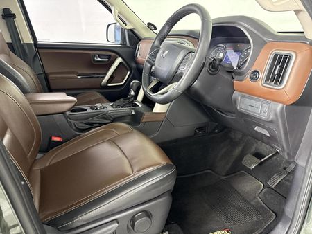 2024-Mahindra-Scorpio-N-22D-4X4-Auto-Z8_9
