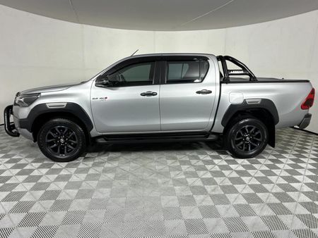 2024-Toyota-Hilux-28-GD-6-RB-Legend-Double-Cab-Auto-mhev_19