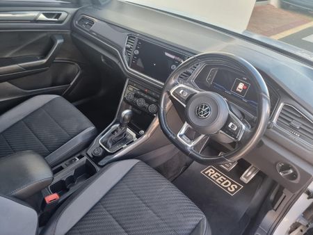 2022-Volkswagen-T-Roc-20-TSI-4M-R-Line-Auto_10