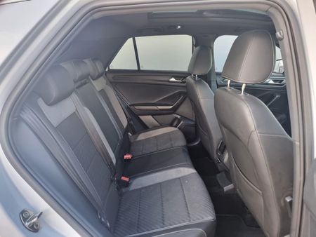 2022-Volkswagen-T-Roc-20-TSI-4M-R-Line-Auto_14