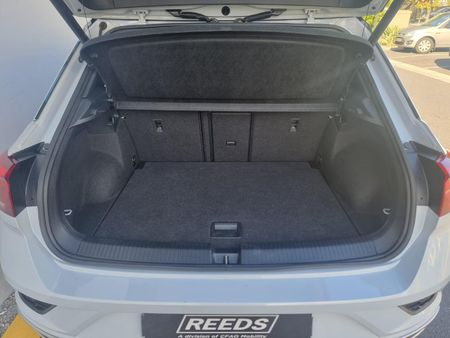 2022-Volkswagen-T-Roc-20-TSI-4M-R-Line-Auto_5