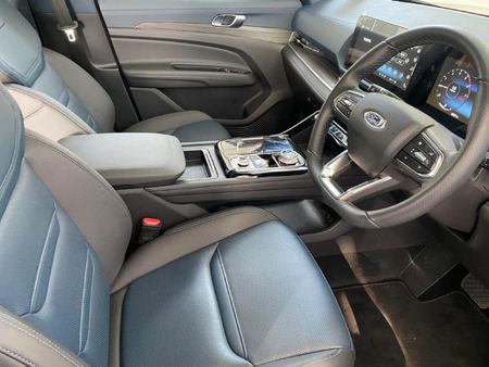 2025-Ford-Territory-18T-Titanium_11
