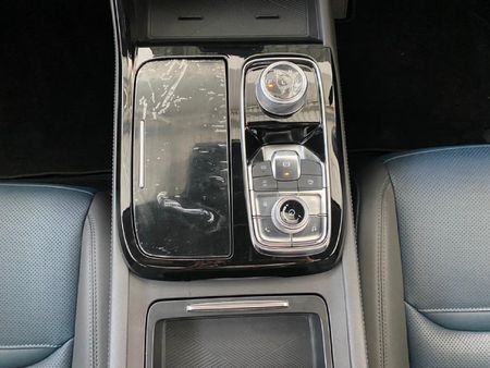 2025-Ford-Territory-18T-Titanium_15