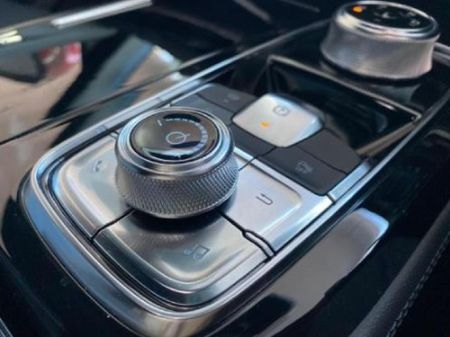 2025-Ford-Territory-18T-Titanium_22