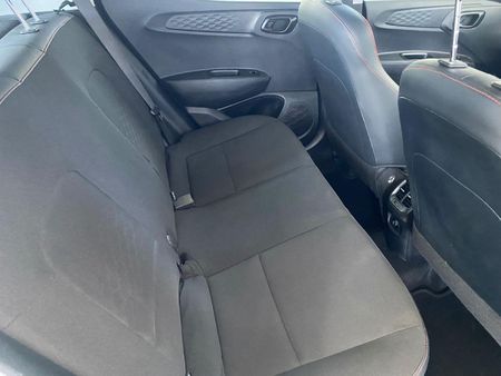 2024-Hyundai-Grand-i10-10-Motion_6