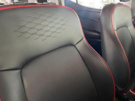 2022-Hyundai-Grand-i10-12-Fluid_20
