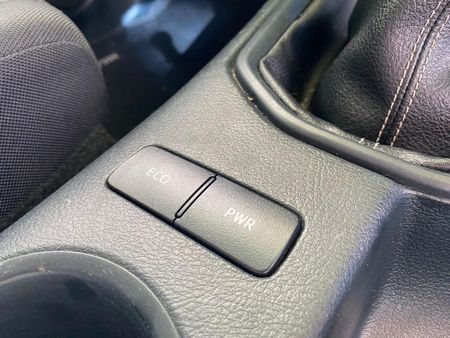 2023-Toyota-Hilux-24-GD-6-Raised-Body-Raider-Single-Cab_24