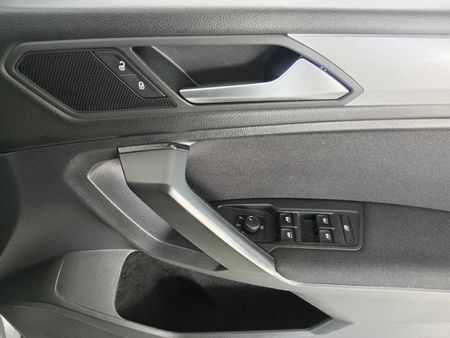 2021-Volkswagen-Tiguan-Allspace-14-TSI-Trendline-Auto-110kW_11